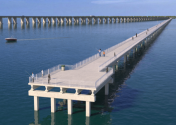 DeSantis signs coastal protection bills, announces Sunshine Skyway pier improvements